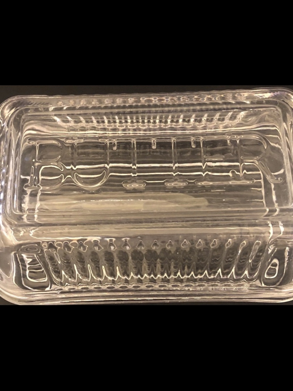 Clear Glass Butter Dish with Lid - Transparent